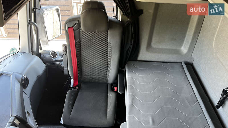 Тягач Renault Range T/T-Series  2015 в Тернополі