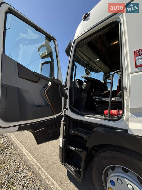 Тягач Renault Range T/T-Series  2016 в Ужгороді