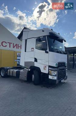 Тягач Renault Range T/T-Series  2015 в 