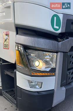 Тягач Renault Range T/T-Series  2015 в 