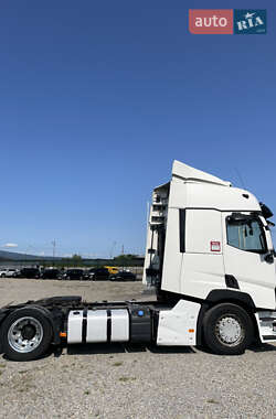 Тягач Renault Range T/T-Series  2015 в 