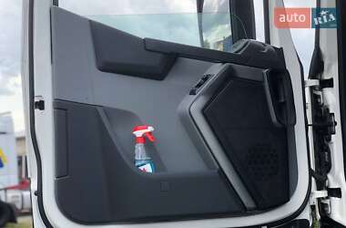 Тягач Renault Range T/T-Series  2015 в 