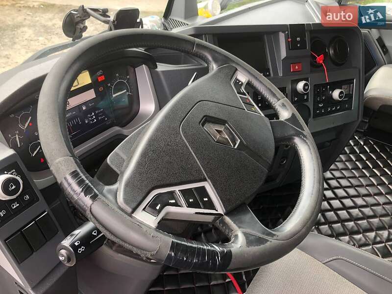 Тягач Renault Range T/T-Series  2015 в Ковеле