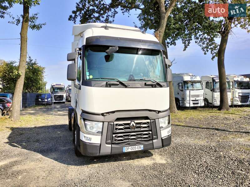 Renault Range T/T-Series  2015