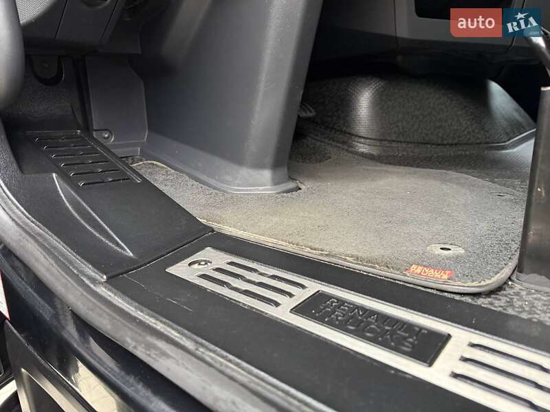 Тягач Renault Range T/T-Series 2017 в Дубно фото 93 Тягач Renault Range T/T-Series 2017 в Дубно