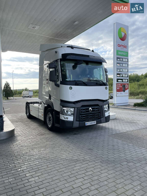 Тягач Renault Range T/T-Series  2013 в Іршаві