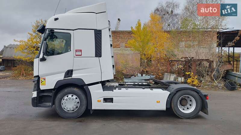 Тягач Renault Range T/T-Series  2014 в Ровно