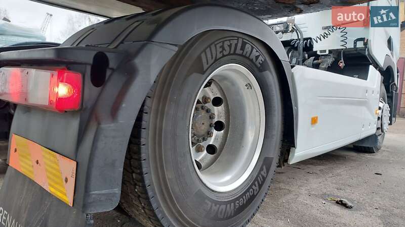 Тягач Renault Range T/T-Series  2014 в Ровно