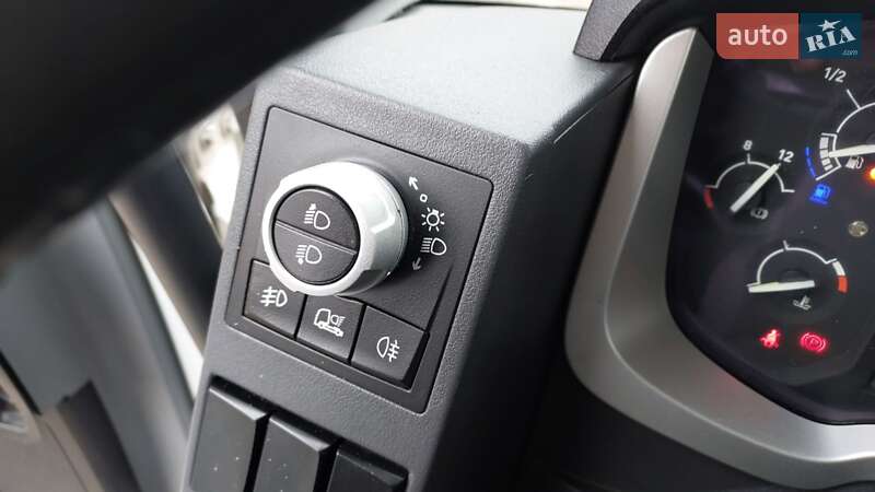 Тягач Renault Range T/T-Series  2014 в Ровно