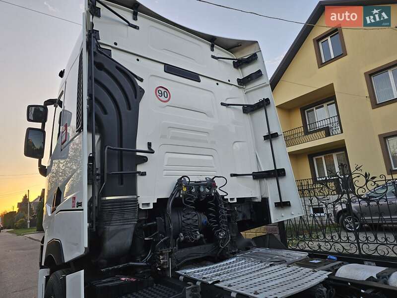 Тягач Renault Range T/T-Series  2017 в Луцке