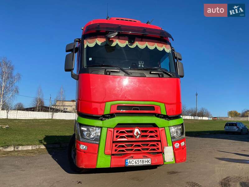 Тягач Renault Range T/T-Series  2015 в Луцке