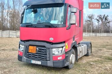 Тягач Renault Range T/T-Series  2015 в Житомирі