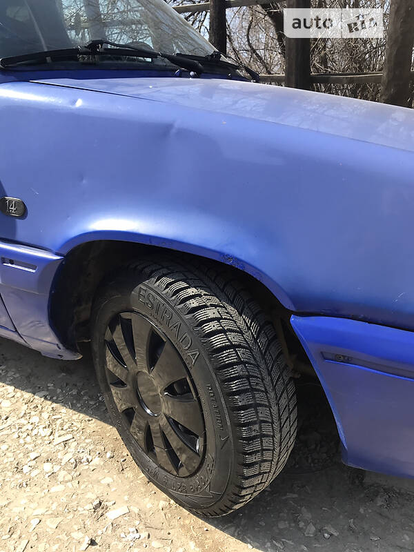 Универсал Renault Rapid 1988 в Ивано-Франковске