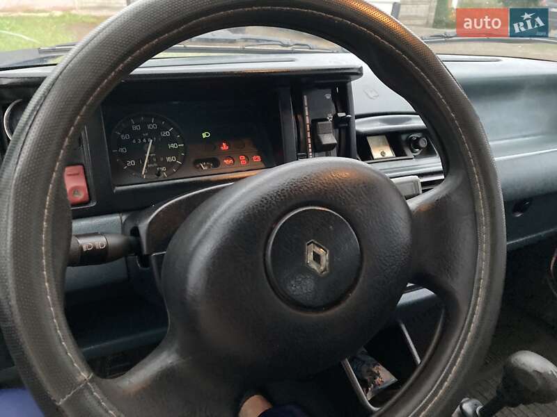 Минивэн Renault Rapid 1996 в Судовой Вишне