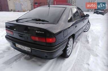 Ліфтбек Renault Safrane 1999 в Івано-Франківську