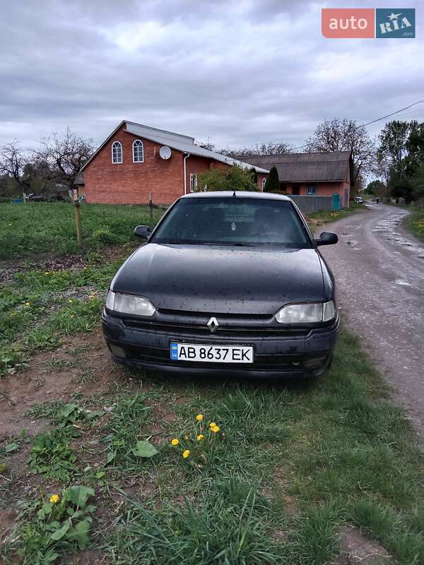 Лифтбек Renault Safrane 1994 в Виннице