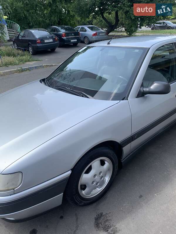 Ліфтбек Renault Safrane 1994 в Чорноморську