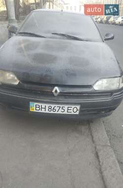 Ліфтбек Renault Safrane 1994 в Одесі