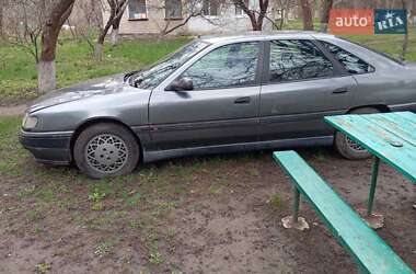 Ліфтбек Renault Safrane 1993 в 