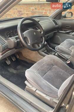 Лифтбек Renault Safrane 1996 в 