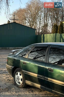 Лифтбек Renault Safrane 1998 в 