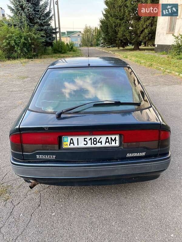 Ліфтбек Renault Safrane 1994 в Миронівці