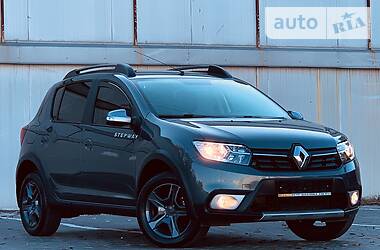 Хэтчбек Renault Sandero StepWay 2018 в Одессе