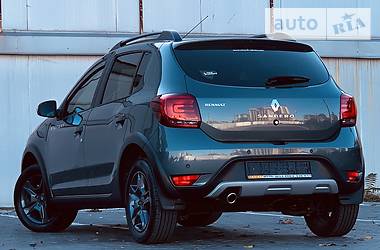 Хэтчбек Renault Sandero StepWay 2018 в Одессе