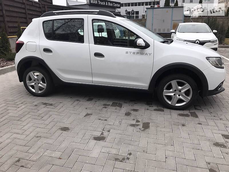 Універсал Renault Sandero StepWay 2016 в Києві