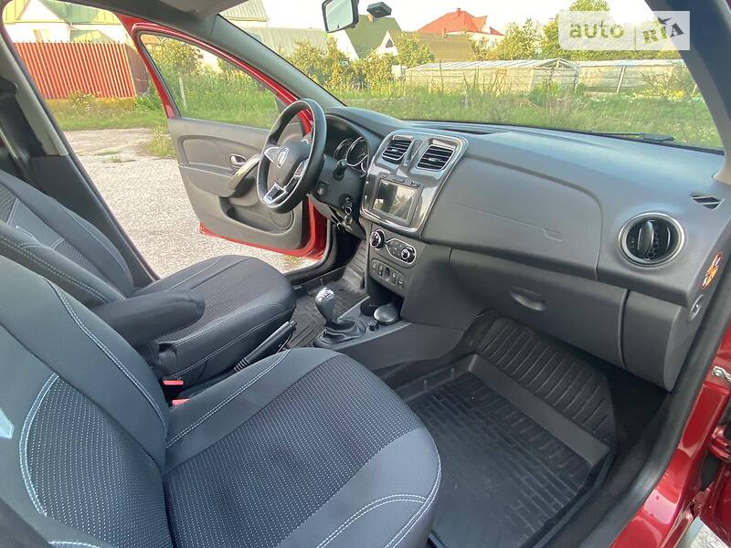 Хетчбек Renault Sandero StepWay 2020 в Вараші