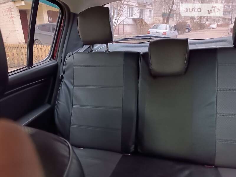 Позашляховик / Кросовер Renault Sandero StepWay 2011 в Харкові