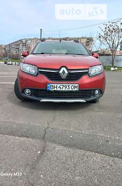 Внедорожник / Кроссовер Renault Sandero StepWay 2014 в Одессе