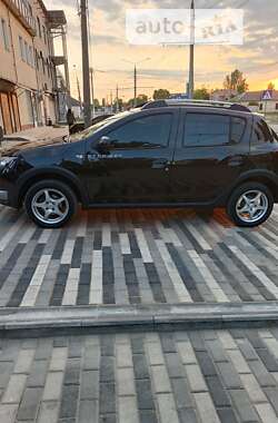 Внедорожник / Кроссовер Renault Sandero StepWay 2013 в Николаеве