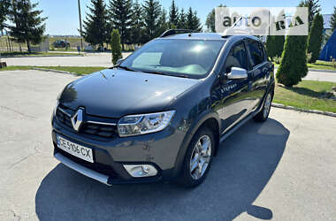 Хэтчбек Renault Sandero StepWay 2021 в Черновцах