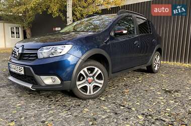 Хэтчбек Renault Sandero StepWay 2019 в Киеве