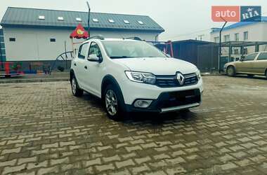 Хэтчбек Renault Sandero StepWay 2018 в Изяславе