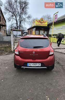 Внедорожник / Кроссовер Renault Sandero StepWay 2013 в Валках