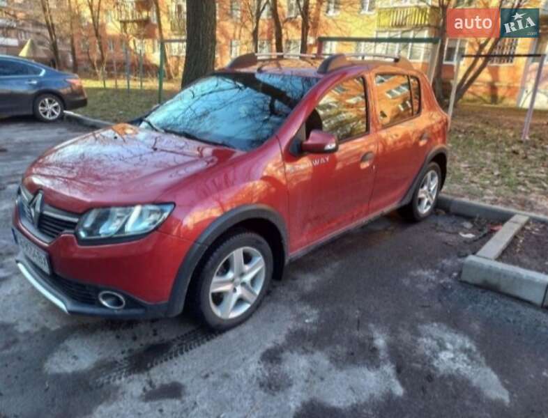 Renault Sandero StepWay 2016