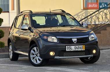 Внедорожник / Кроссовер Renault Sandero StepWay 2010 в 