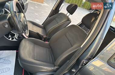 Внедорожник / Кроссовер Renault Sandero StepWay 2010 в 