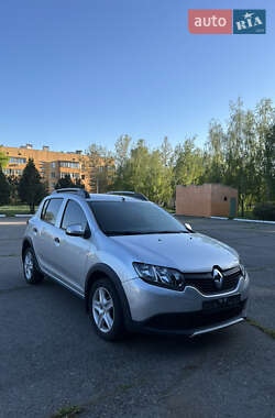 Внедорожник / Кроссовер Renault Sandero StepWay 2013 в 