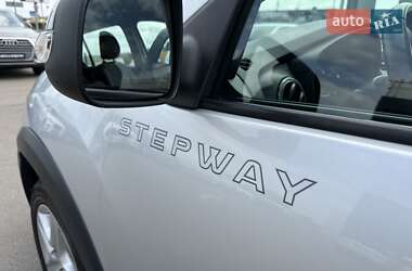 Внедорожник / Кроссовер Renault Sandero StepWay 2015 в 