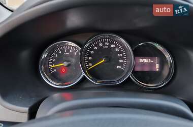 Позашляховик / Кросовер Renault Sandero StepWay 2013 в 