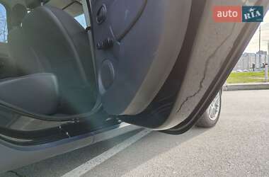 Позашляховик / Кросовер Renault Sandero StepWay 2013 в 