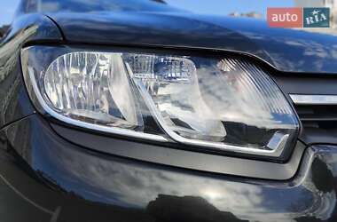 Позашляховик / Кросовер Renault Sandero StepWay 2013 в 