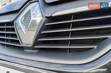 Позашляховик / Кросовер Renault Sandero StepWay 2013 в 