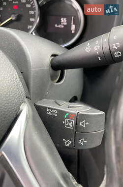 Хэтчбек Renault Sandero StepWay 2019 в 