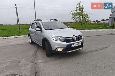 Хетчбек Renault Sandero StepWay 2019 в Мені