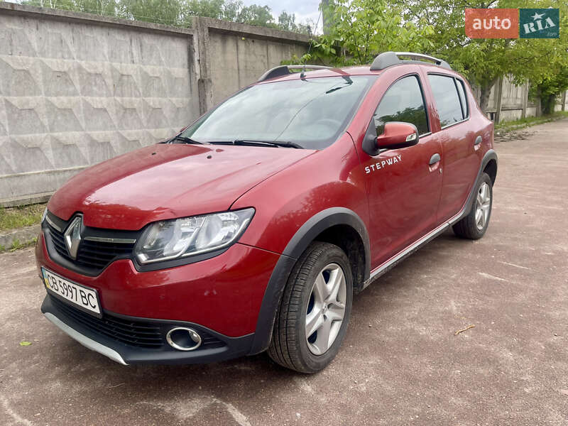 Позашляховик / Кросовер Renault Sandero StepWay 2014 в Чернігові