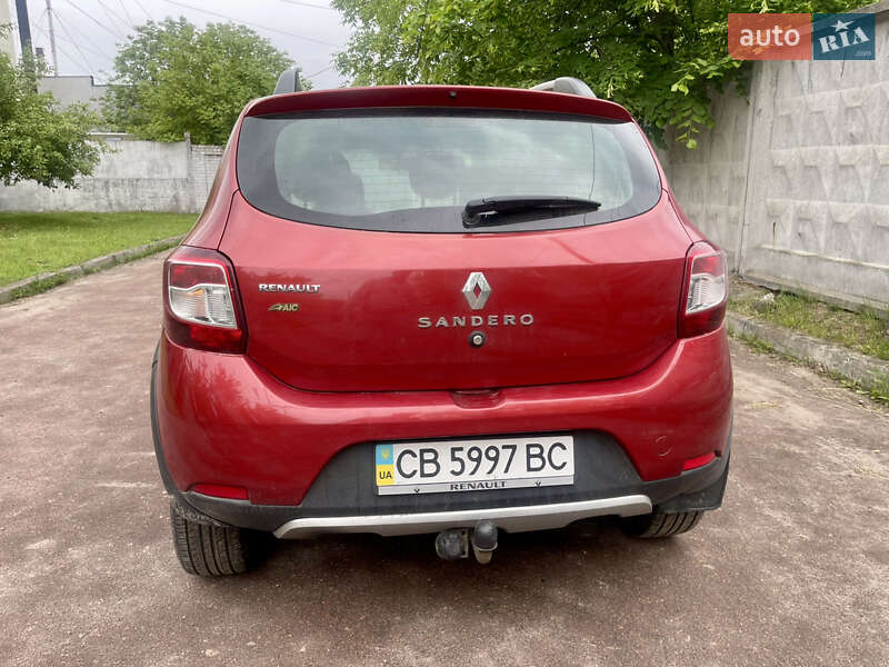 Позашляховик / Кросовер Renault Sandero StepWay 2014 в Чернігові